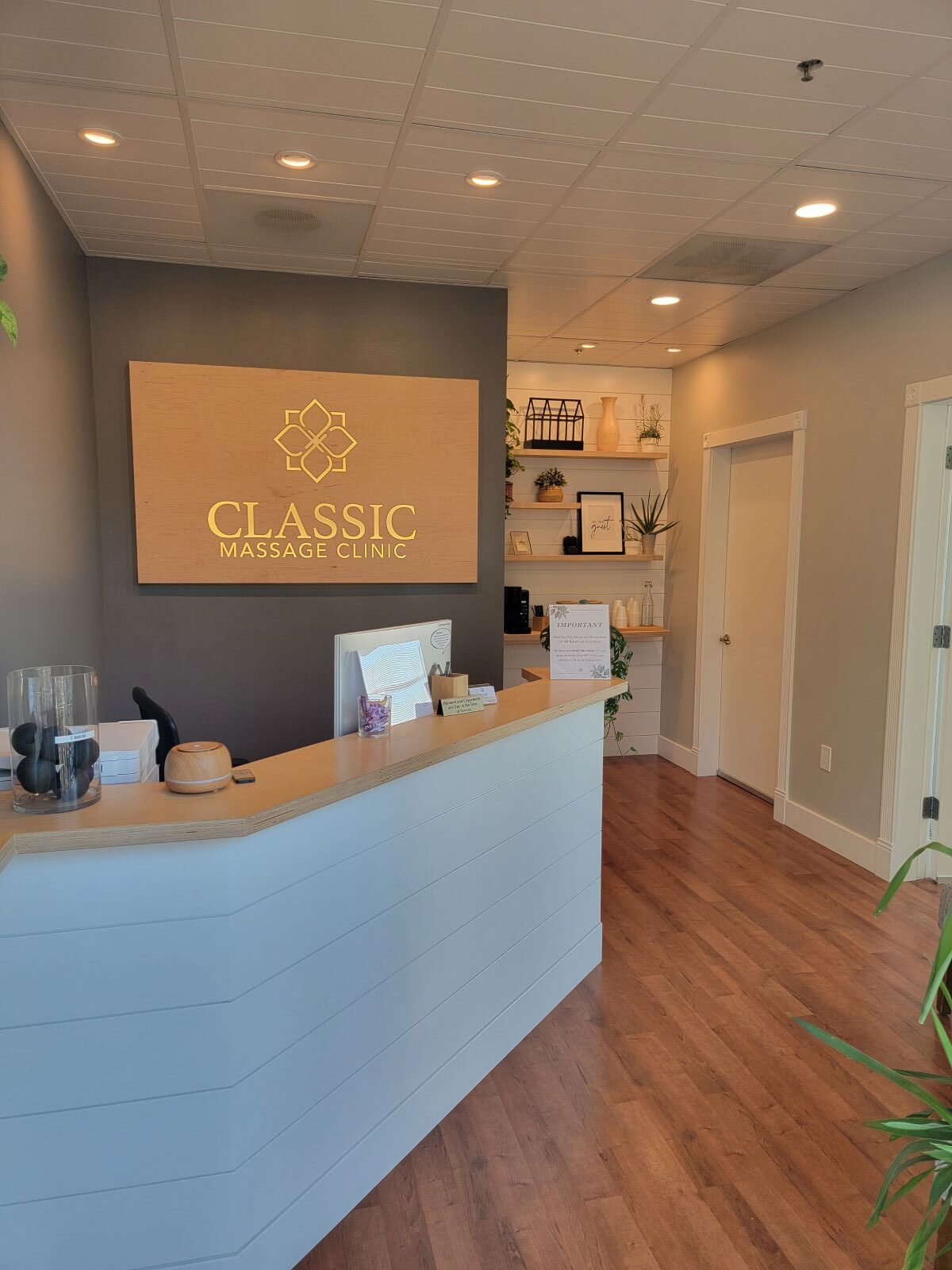 classic massage clinic entry way